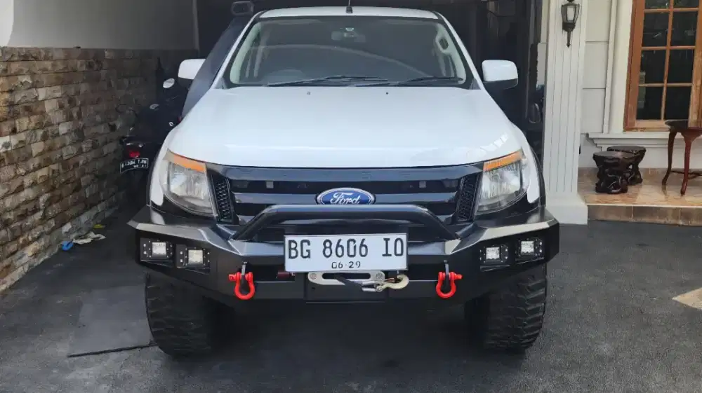 Jual Ford Ranger Double Cabin 4x4 (2013)