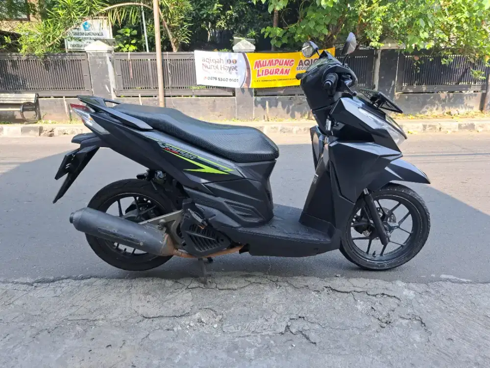 Honda varo 125 led old 2017