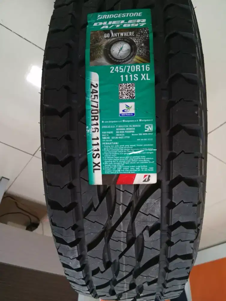 Ban toyota Hilux baru dan bekas