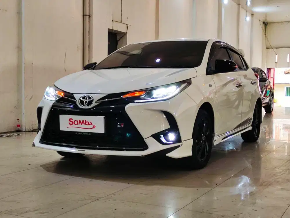 SUPER ISTIMEWA LIKE NEW !! KM 18 PERAK !! YARIS S GR SPORT 1.5 CVT