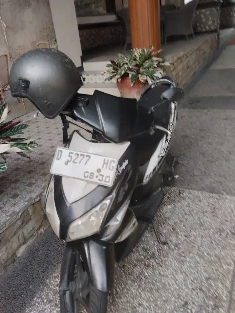 Vario 110 Karbu 2010