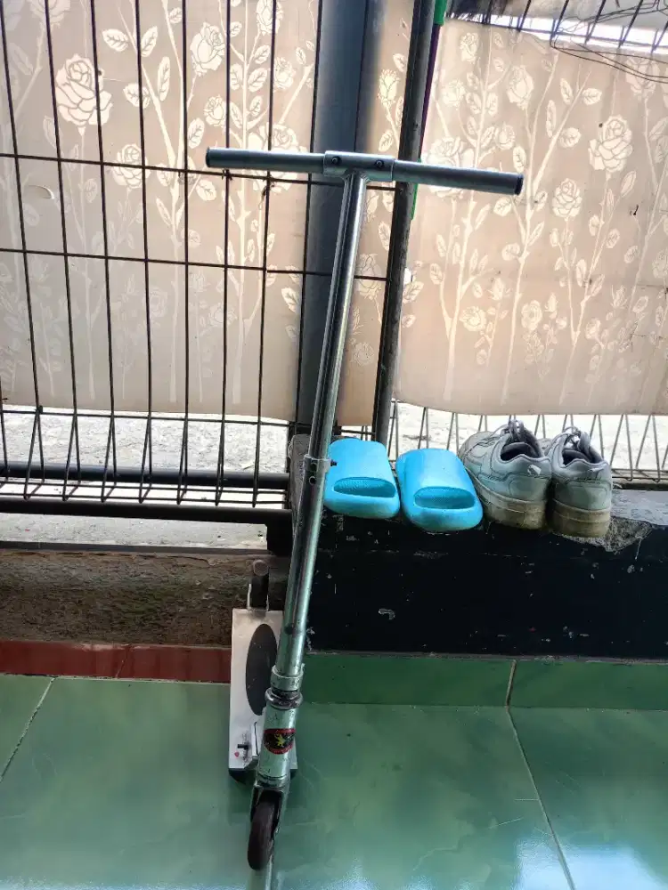 SKUTER ANAK BAGUS