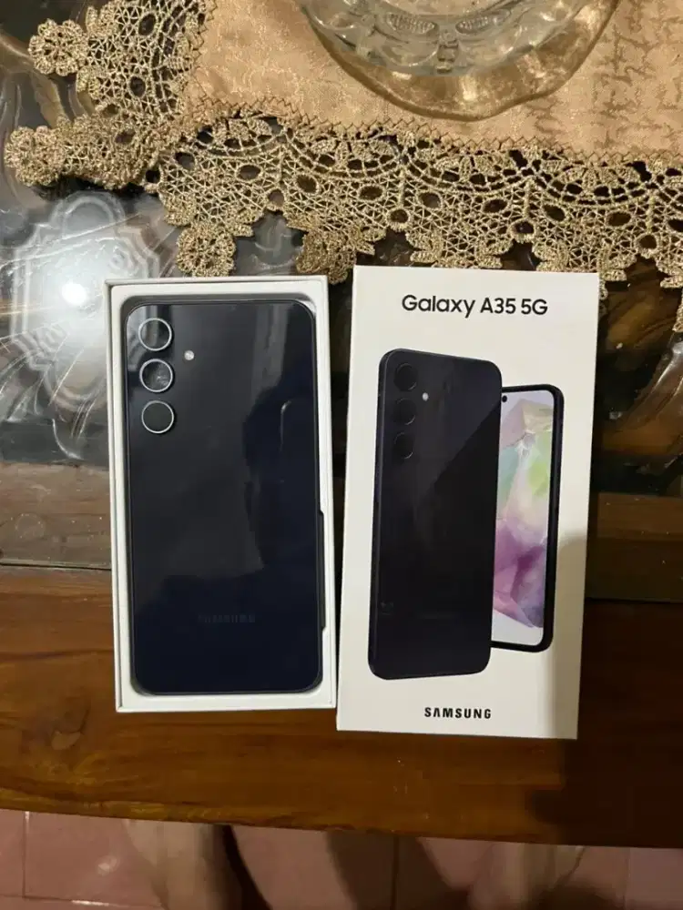 Samsung a35 5G 8+8/256 seperti baru