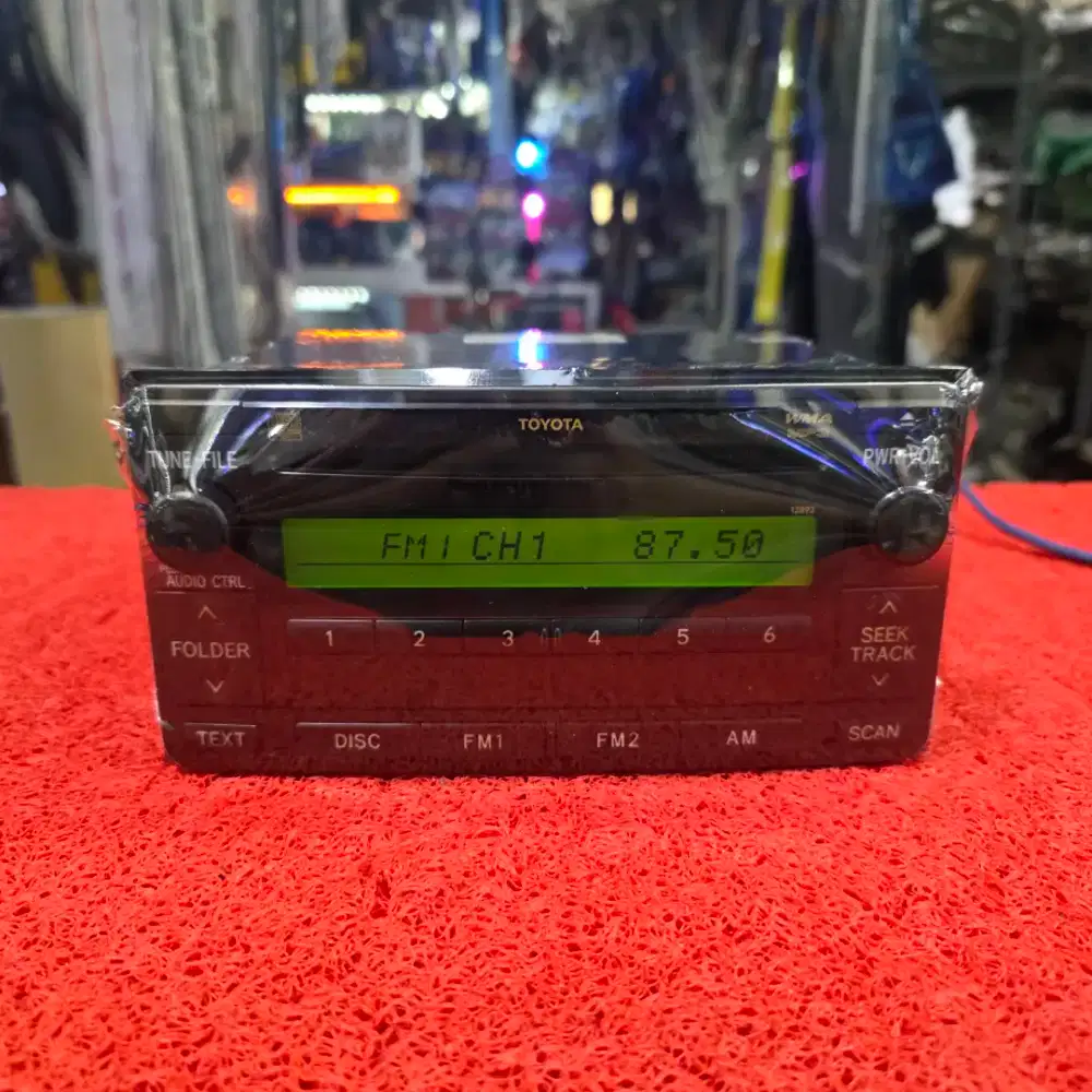 Head Unit Toyota Innova 2007-2010 CD Radio FM AM copotan