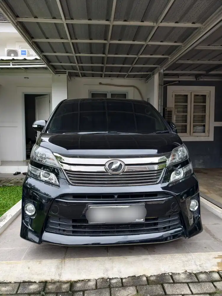 Toyota Vellfire 2013 Bensin
