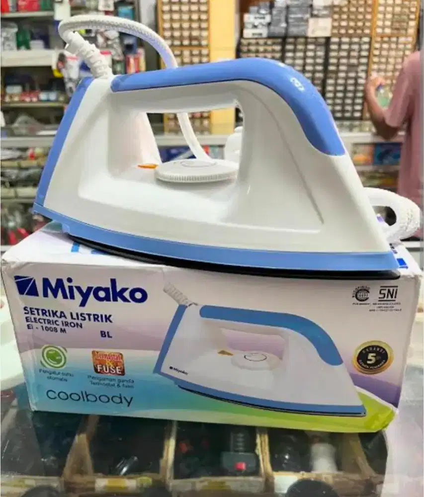 Setrika miyako EL-1008m