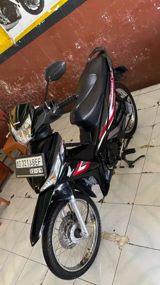 SUPRA X 125 FI 2022 KARANGANYAR