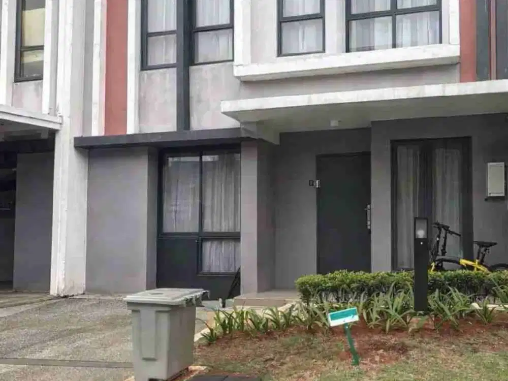 Rumah Siap Huni Cluster Baroni Symphonia Gading Serpong, Posisi Depan, Privasi Maksimal