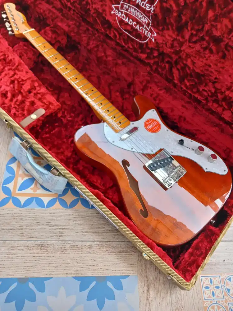 Squier by fender CLASSIC VIBE thinline telecaster