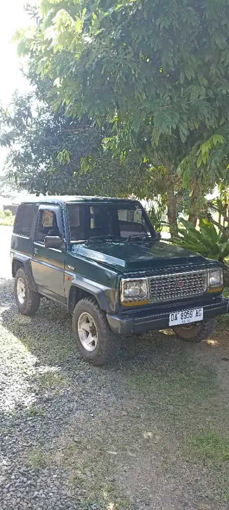 Dijual Daihatsu Feroza 1994, kondisi Normal, Ban Tebal