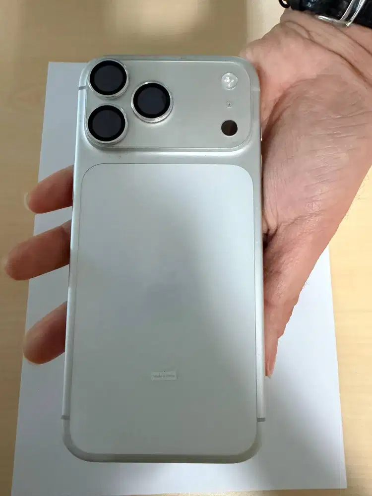 IPHONE 17 PROMAX 256GB SILVER