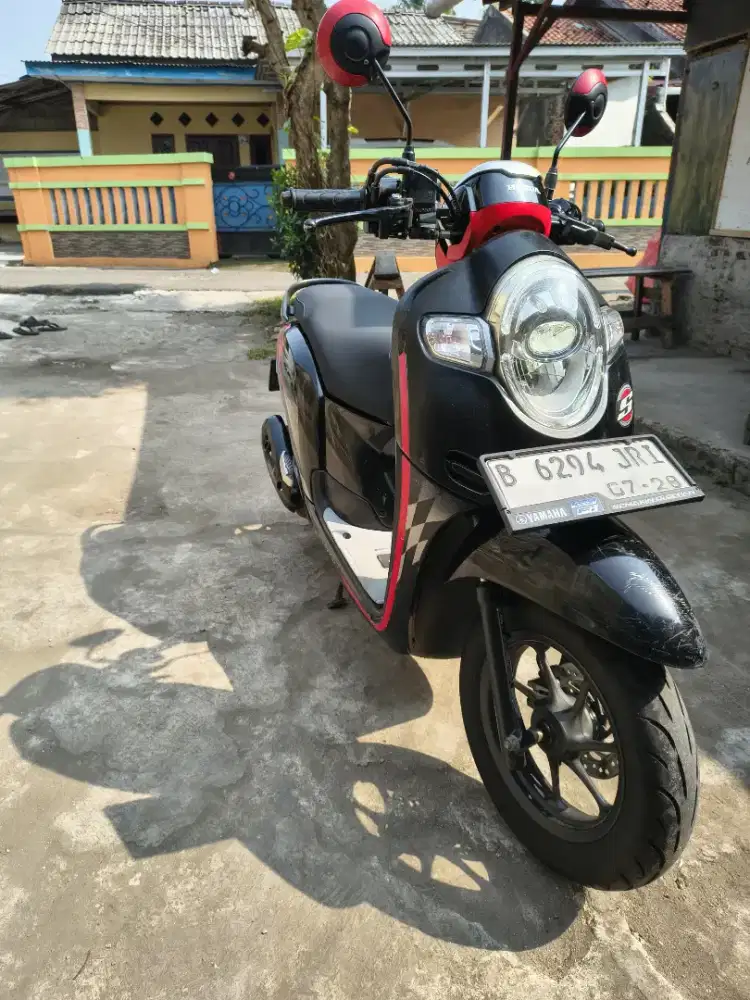 Honda Scoopy 2018 Komplit