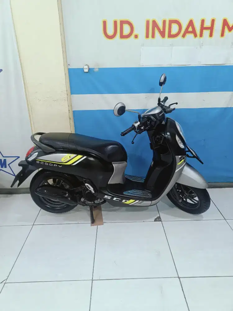 Masih ready HONDA SCOOPY ESP SPORTY FI ECO 2023 bisa kredit