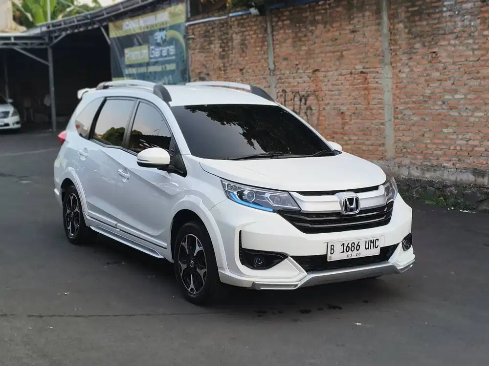 Honda BRV E Matic 2016 Upgrade Prestige Dp 10 Juta
