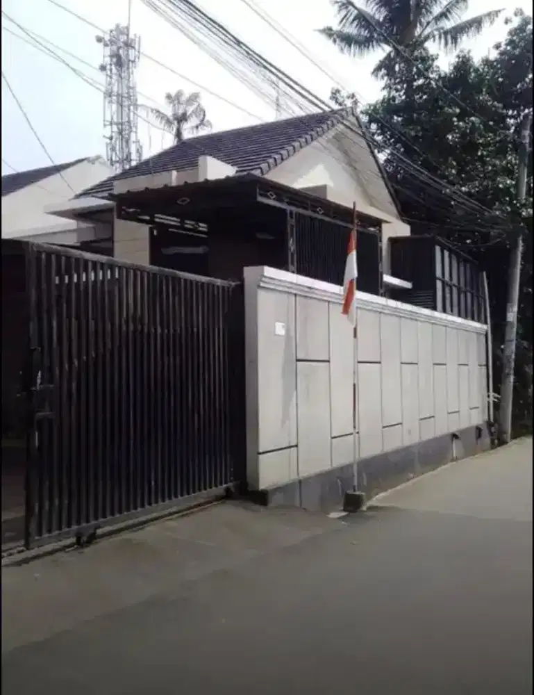 RUMAH BARU UNTUK KELUARGA MUDA
