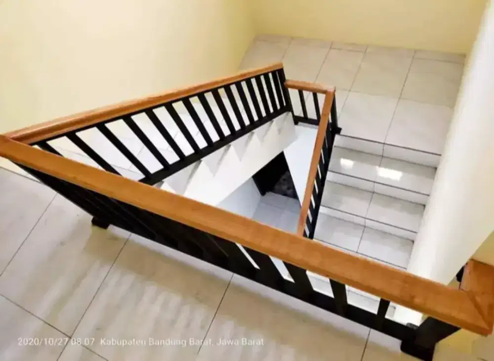 Raling tangga Minimalis
