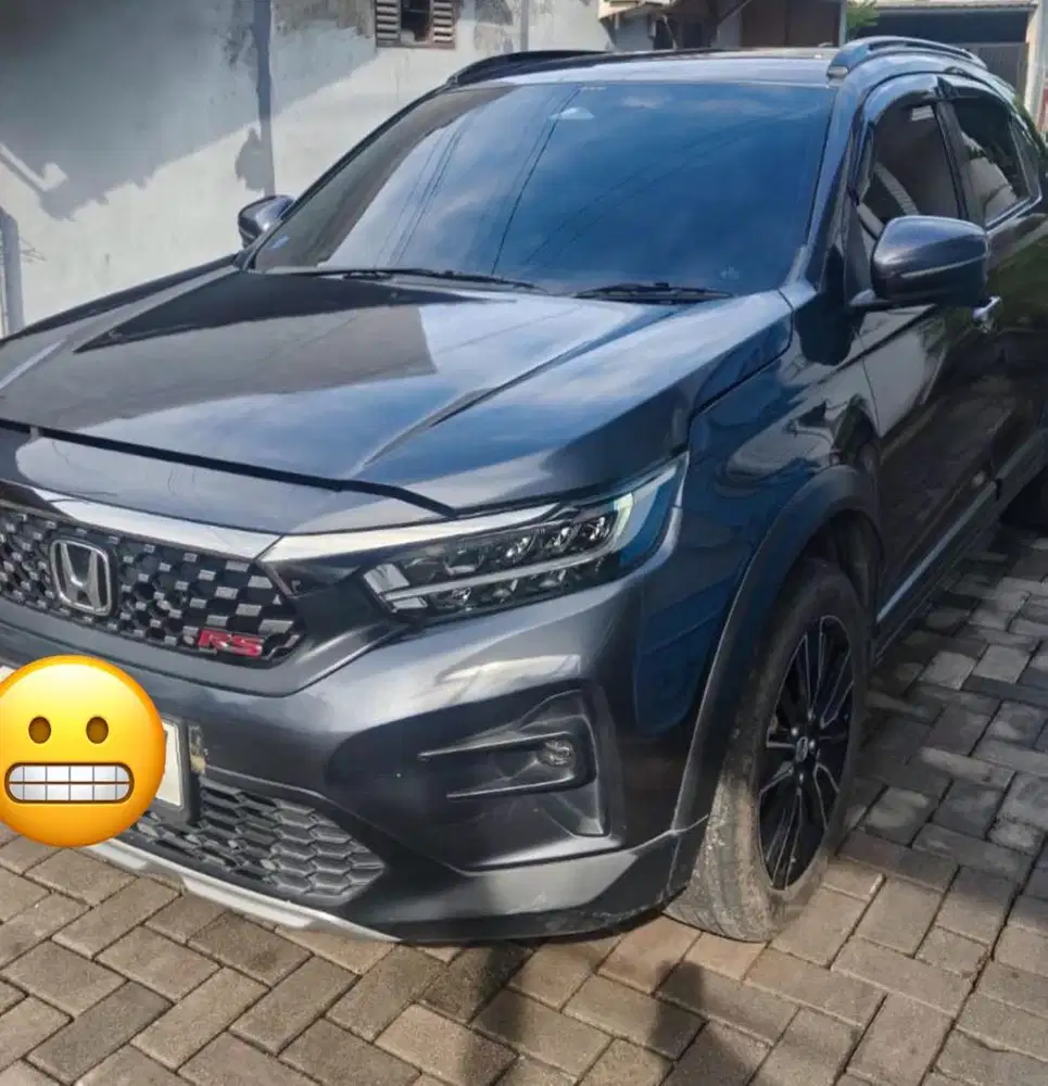 HRV RS th 2023 warna abu abu