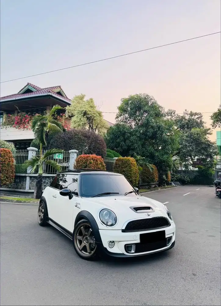 Minie Cooper S Turbo Sunroof Panoramic KM27Rb