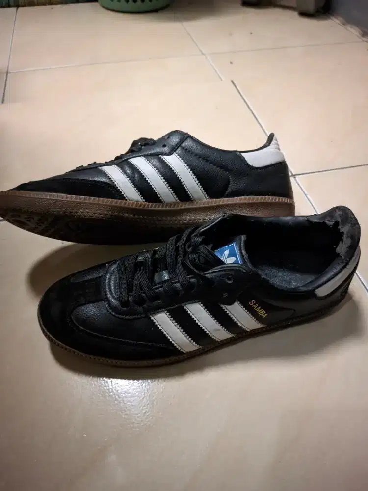 Adidas samba Size 43( Size 41 Indo)