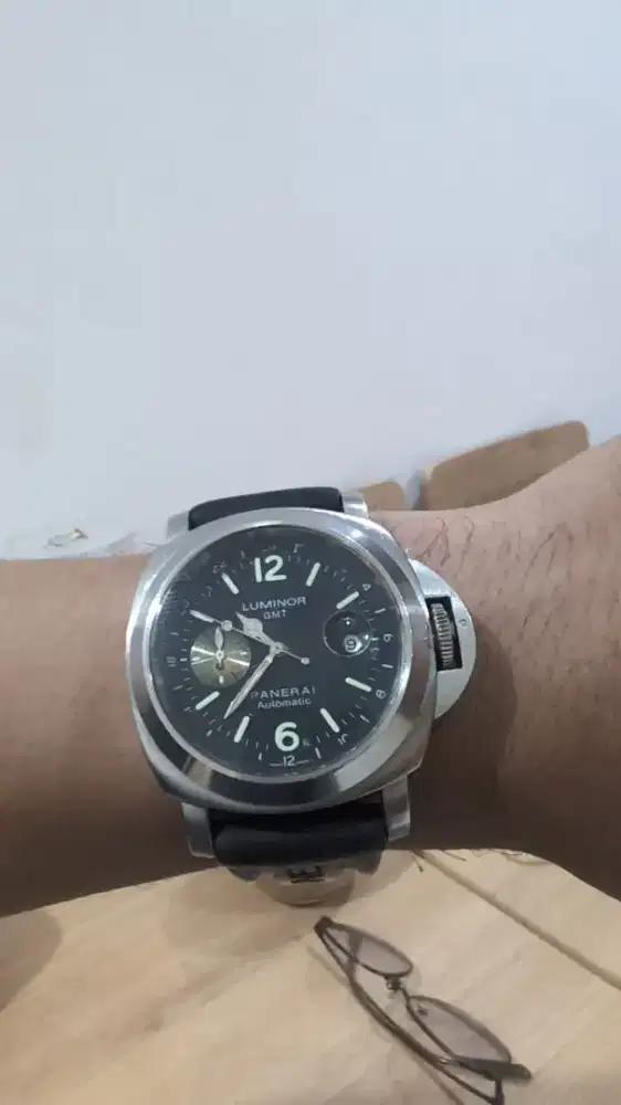 Jam tangan otomatis Luminor GMT Panerai automatic