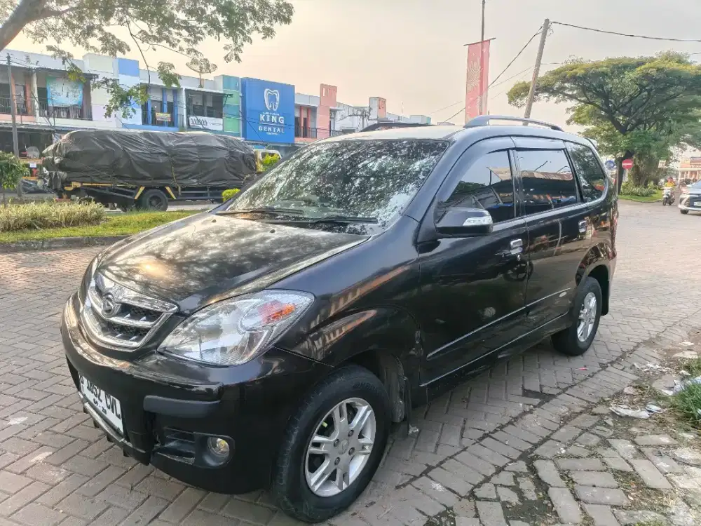 Xenia Xi Sporty 2010 Manual