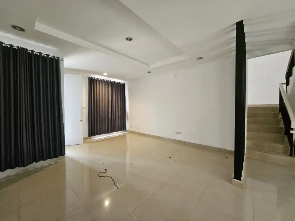 Dijual Cepat Rumah di Costarica Modernland Lokasi Sangat Strategis