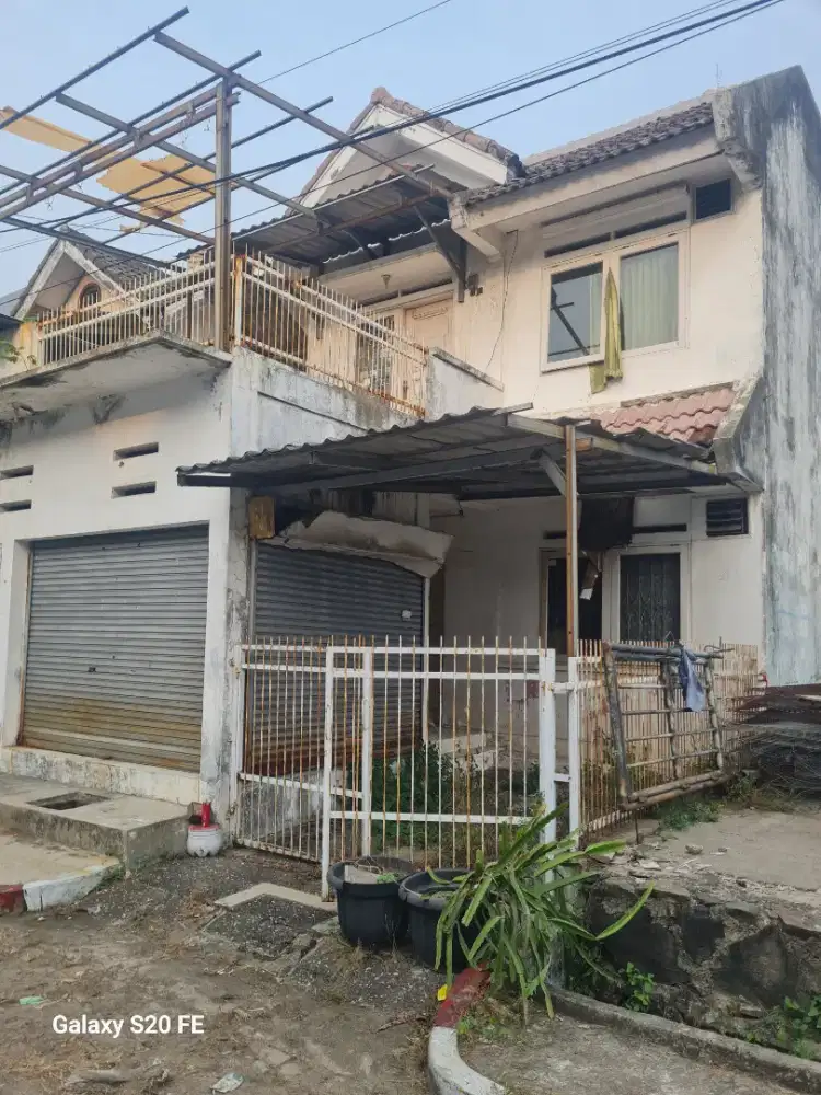 Dijual cepat rumah Di palem semi