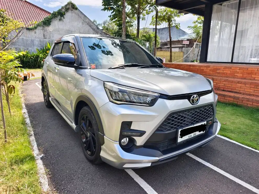 Toyota Raize 1.0 Turbo GR Sport Two Tone Bensin-AT 2025