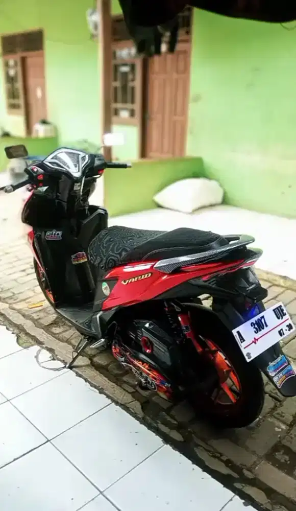 Jual Vario 125 kzr 2013