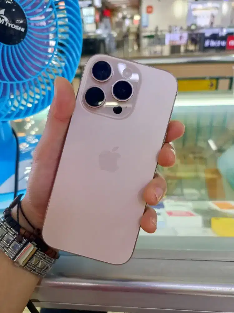 iPhone 16 pro 128GB