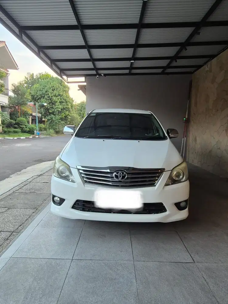 toyota innova tipe G diesel 2012