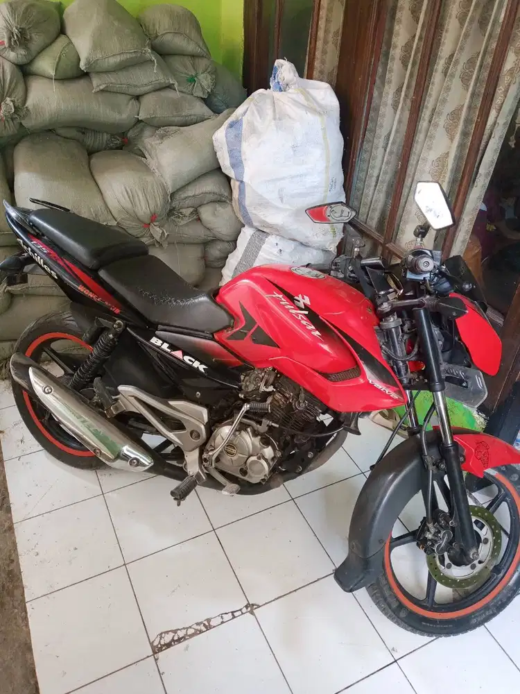 Tukar motor Pulsar 135 CC