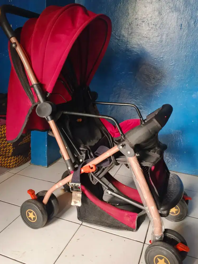 Stroller Bayi Kondisi Bagus