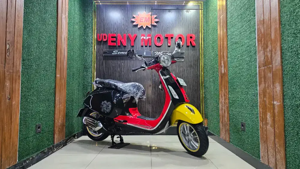 ENY MOTOR - VESPA X DISNEY - PRIMAVERA 150 IGET ABS 2023 LOW KM 700