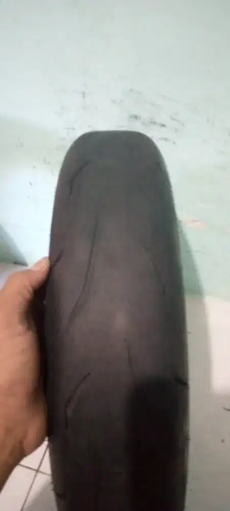 Ban tubles  uk 100/80 R14