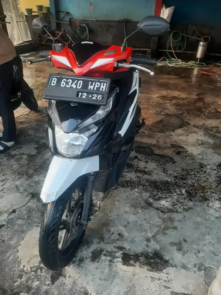 Honda Beat Eco iss 2016