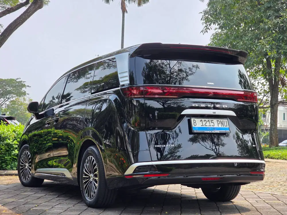 KM.18.RB|NOL SPET| DENZA D9 EV 2025 HITAM INTERIOR PUTIH RASA BARU !!