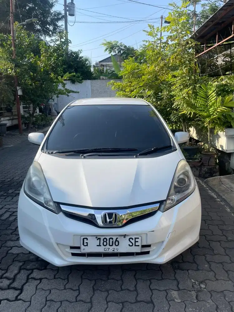 HONDA JAZZ S 2014 MATIC ISTIMEWA