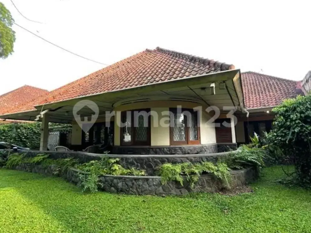 Rumah Heritage Pusat Kota Dekat Gedung Sate Bandung Komersi Area