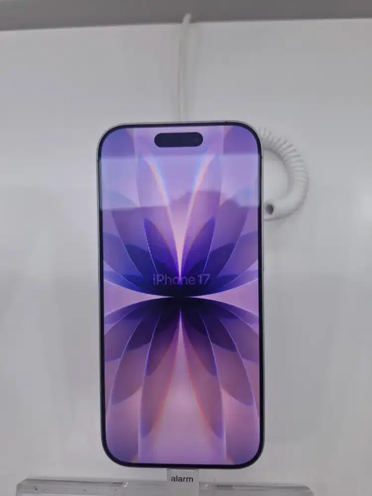 iphone  17 512GB