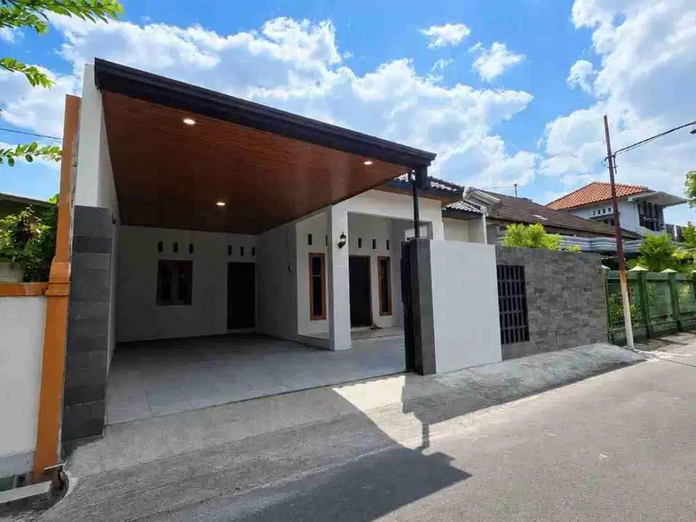 rumah mewah baru siap huni di banyuanyar solo dekat sekolah alabidin strategis