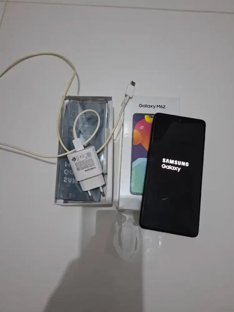 Samsung M62 mulus