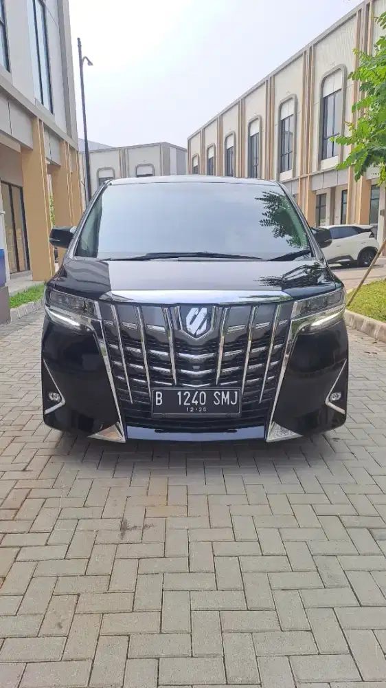 ALPHARD G 2.5 TAHUN 2018 GOOD CONDITION