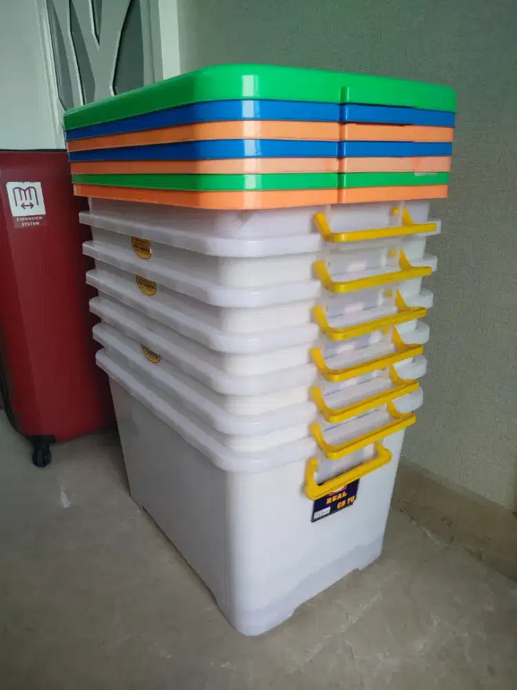 Preloved Kontainer SHINPO CB 70 (70 Liter) Container Box
