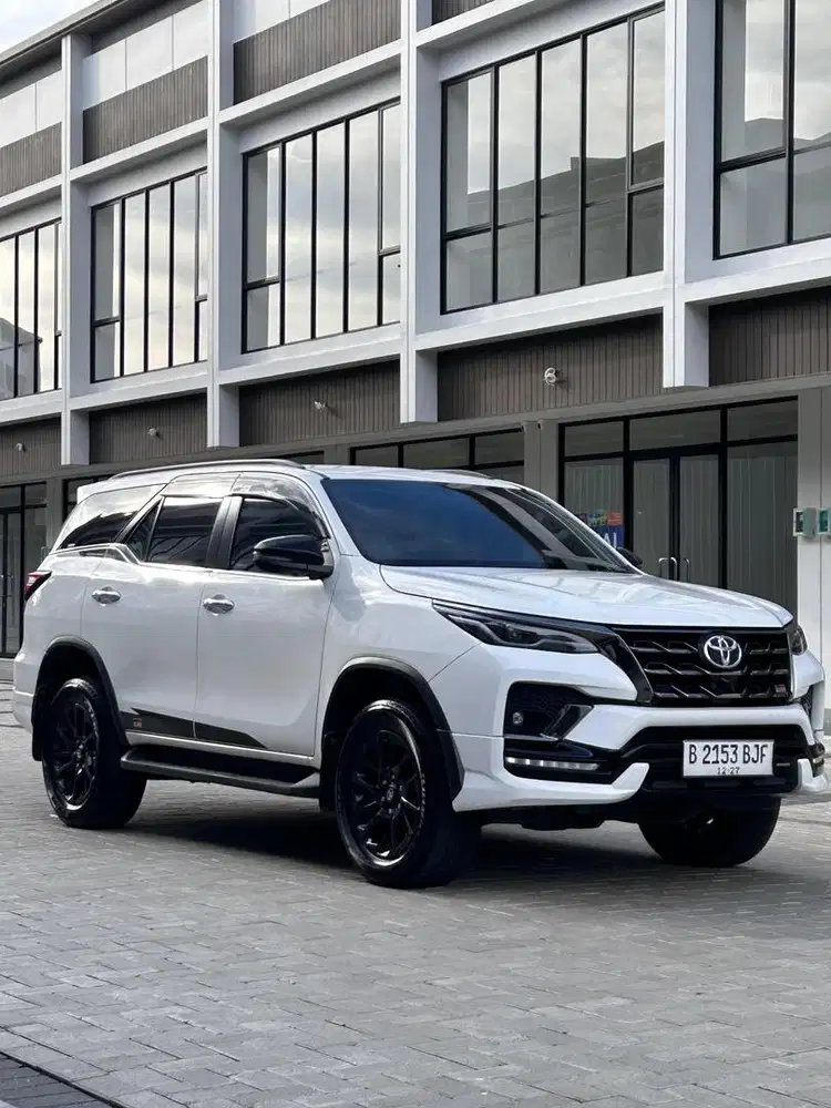 Fortuner GR 4x4 2022 - Ganjil - Automatic -Fortuner GR 2022 Tetradrive