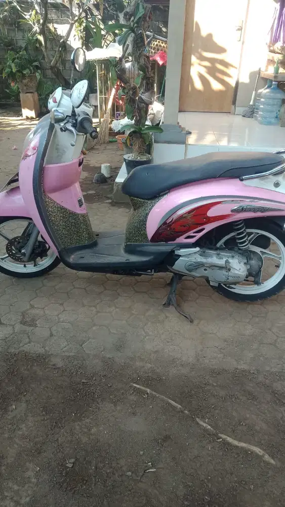 Scoopy 2010, samsat hidup, tangan pertama