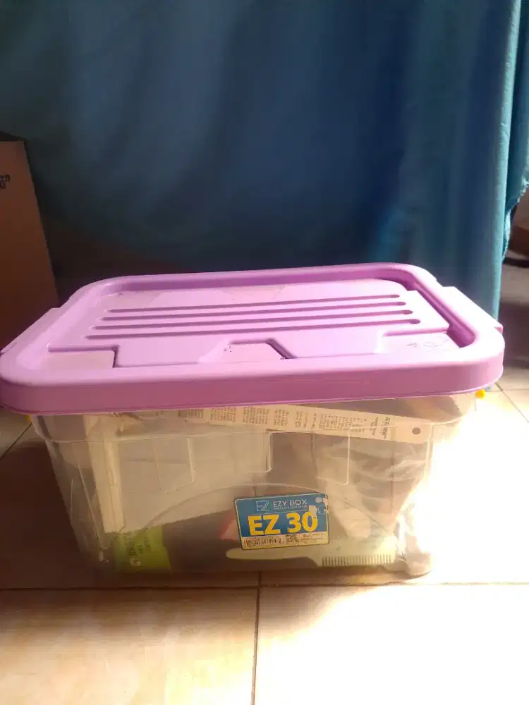 Kotak penyimpanan Kontainer 30L