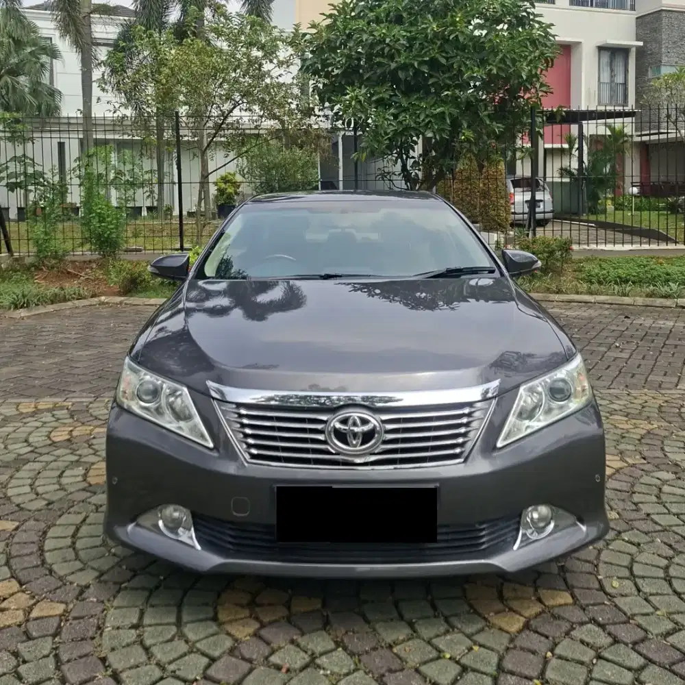 Toyota Camry 2.5 V AT 2014