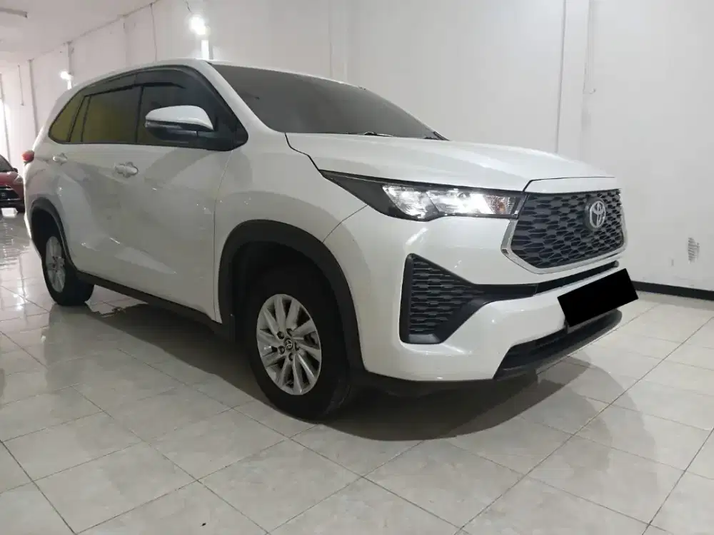 Toyota Innova zenix 2.0 g 2023 matic km 21ribu