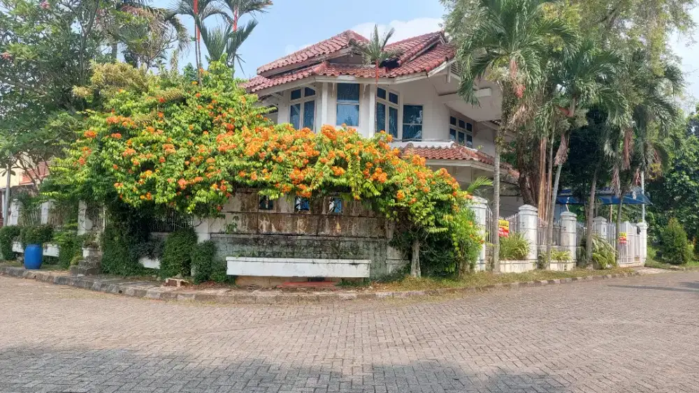 Villa Indah Pajajaran VIP lt926